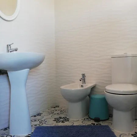 Apartamento The Cliff House With Terrace And Ocean View *