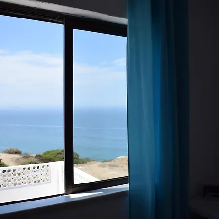 The Cliff House With Terrace And Ocean View Aljezur