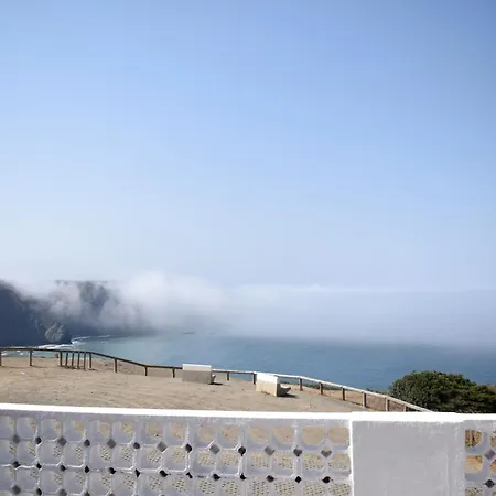 The Cliff House With Terrace And Ocean View